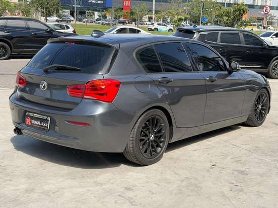 BMW-120i-2.0 16V SPORT GP ACTIVEFLEX 4P AUTOMÁTICO BMW-120i-2015