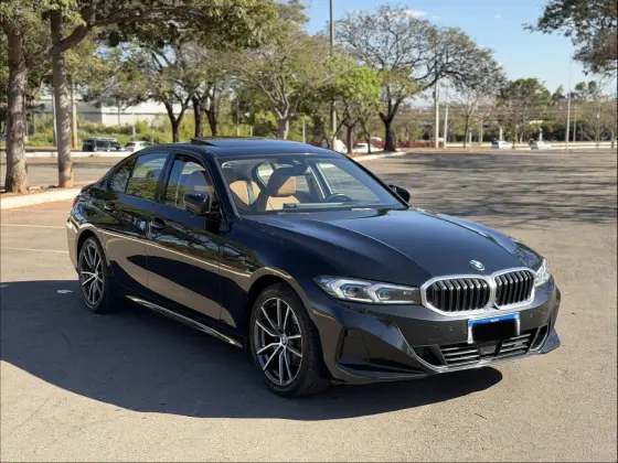 BMW 320i 2.0 16V TURBO FLEX SPORT GP AUTOMÁTICO BMW 320i 2.0 16V TURBO FLEX SPORT GP AUTOMÁTICO