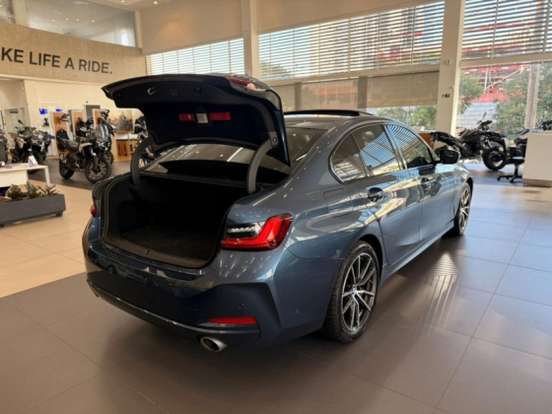 BMW-320i-2.0 16V TURBO FLEX SPORT GP AUTOMÁTICO BMW-320i-2025