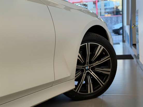 BMW-320i-2.0 16V TURBO GASOLINA GP AUTOMÁTICO BMW-320i-2020