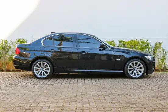 BMW-325i-2.5 SEDAN 24V GASOLINA 4P AUTOMÁTICO BMW-325i-2009