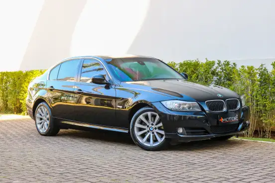 BMW-325i-2009
