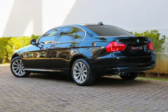 BMW-325i-2.5 SEDAN 24V GASOLINA 4P AUTOMÁTICO BMW-325i-2009