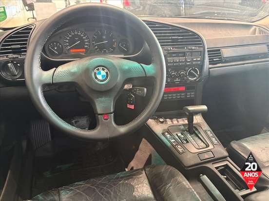 BMW-325i-2.5 SEDAN 24V GASOLINA 4P AUTOMÁTICO BMW-325i-1994