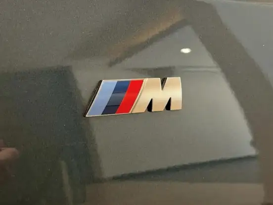 BMW-330e-2026
