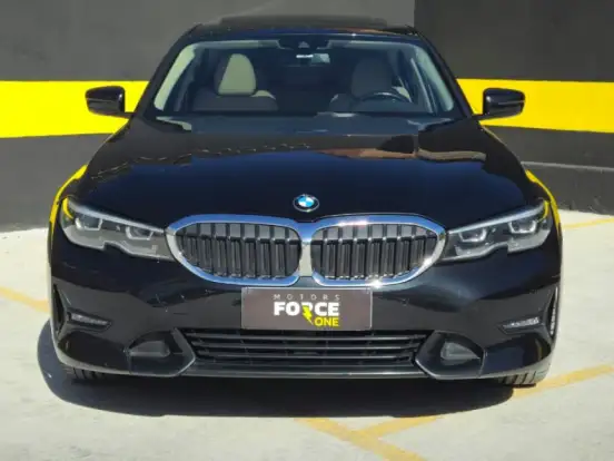 BMW-330i-2.0 16V TURBO GASOLINA M SPORT AUTOMÁTICO BMW-330i-2019