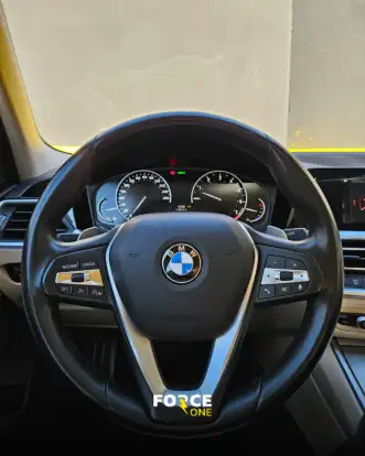 BMW-330i-2019