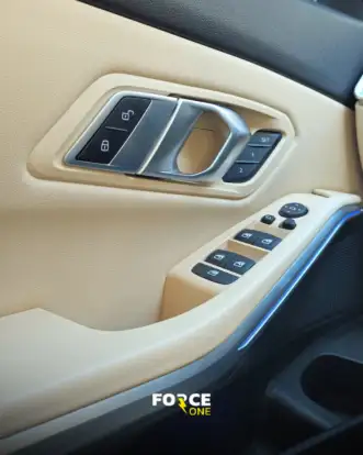 BMW-330i-2019