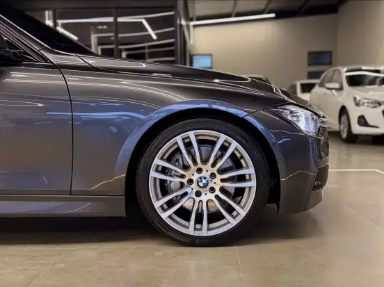 BMW-335i-2013
