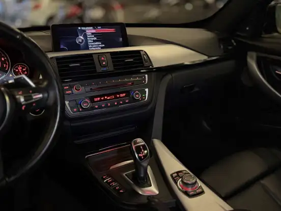BMW-335i-2013