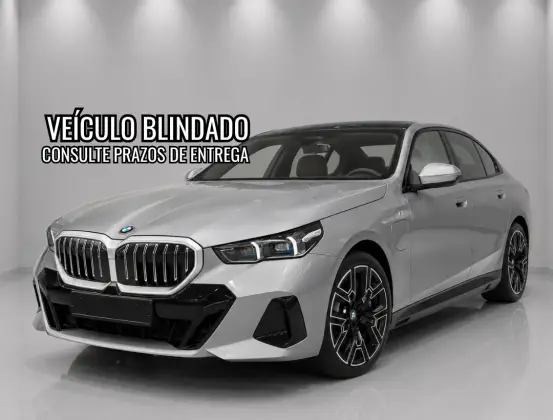 BMW 530e 2.0 TWINPOWER PHEV M SPORT AUTOMÁTICO BMW 530e 2.0 TWINPOWER PHEV M SPORT AUTOMÁTICO
