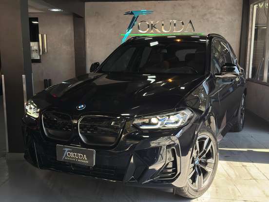 BMW-iX3-2022