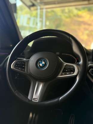 BMW-iX3-2022