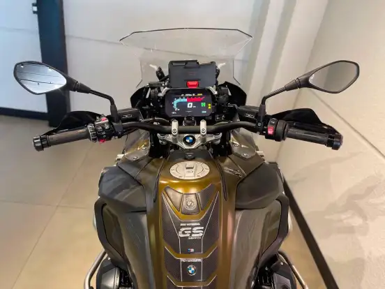 BMW-R 1250 GS ADVENTURE PREMIUM + EXCLUSIVE-2020
