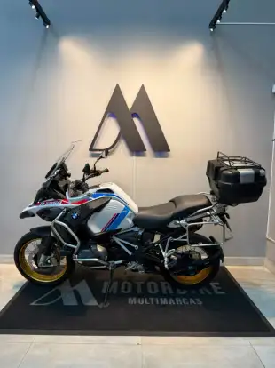 BMW-R 1250 GS ADVENTURE PREMIUM RALLYE BMW-R 1250 GS ADVENTURE PREMIUM RALLYE-2022