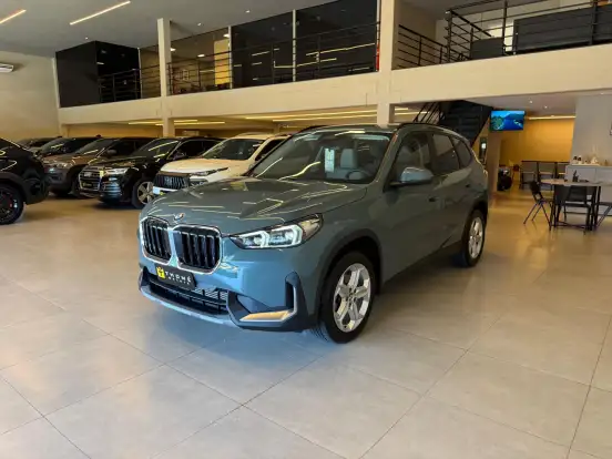 BMW-X1-2024