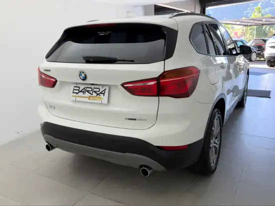 BMW-X1-2.0 16V TURBO ACTIVEFLEX SDRIVE20I 4P AUTOMÁTICO BMW-X1-2018