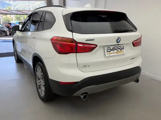 BMW-X1-2.0 16V TURBO ACTIVEFLEX SDRIVE20I 4P AUTOMÁTICO BMW-X1-2018