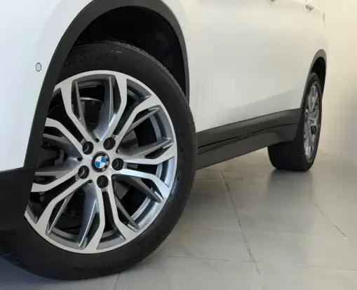 BMW-X1-2018