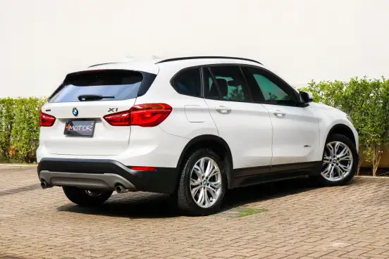 BMW-X1-2.0 16V TURBO ACTIVEFLEX SDRIVE20I 4P AUTOMÁTICO BMW-X1-2018
