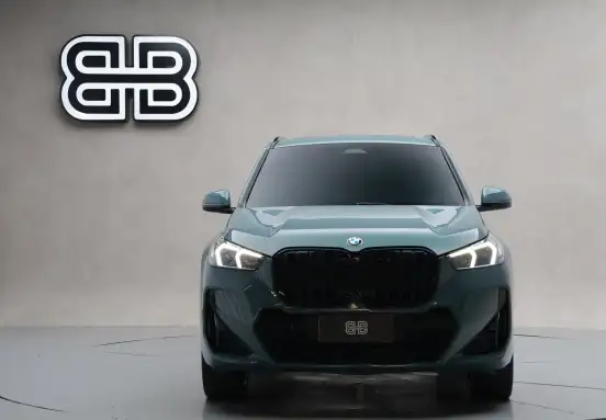 BMW-X1-2023