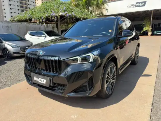 BMW-X1-2023
