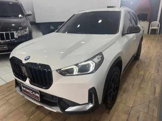 BMW-X1-2.0 16V TURBO GASOLINA SDRIVE20I X-LINE STEPTRONIC BMW-X1-2023