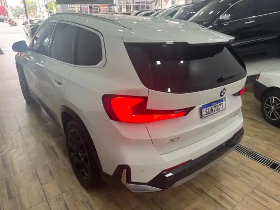 BMW-X1-2.0 16V TURBO GASOLINA SDRIVE20I X-LINE STEPTRONIC BMW-X1-2023