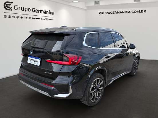 BMW-X1-2024