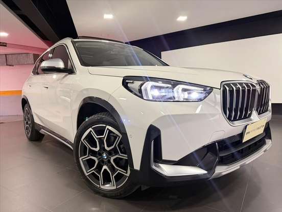 BMW-X1-2.0 16V TURBO GASOLINA SDRIVE20I X-LINE STEPTRONIC BMW-X1-2023