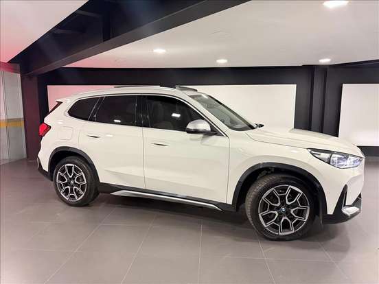 BMW-X1-2023