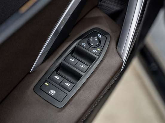 BMW-X1-2.0 16V TURBO GASOLINA SDRIVE20I X-LINE STEPTRONIC BMW-X1-2024