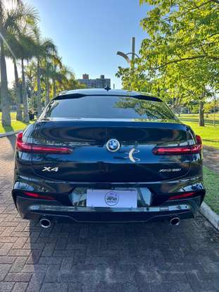 BMW-X4-2020