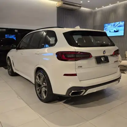BMW-X5-2019