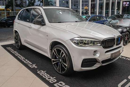 BMW-X5-3.0 4X4 M50D I6 TURBO DIESEL 4P AUTOMÁTICO BMW-X5-2015