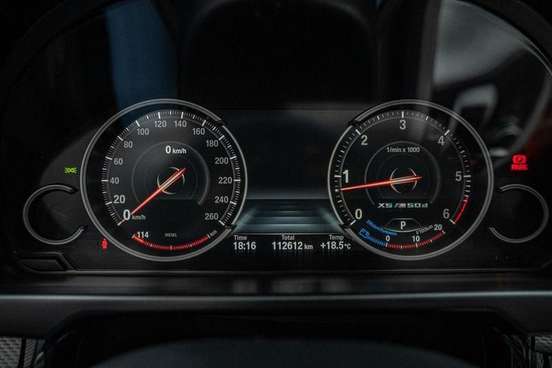 BMW-X5-3.0 4X4 M50D I6 TURBO DIESEL 4P AUTOMÁTICO BMW-X5-2015