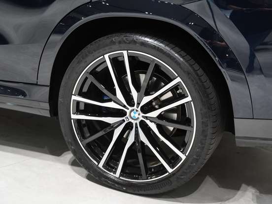 BMW-X6-3.0 TWINPOWER GASOLINA XDRIVE40I M SPORT AUTOMÁTICO BMW-X6-2023
