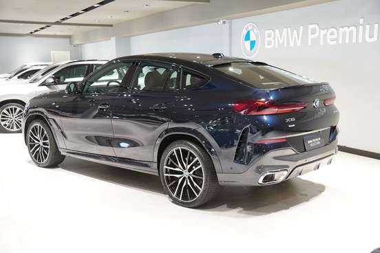 BMW-X6-2023