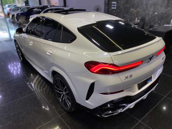 BMW-X6-3.0 TWINPOWER GASOLINA XDRIVE40I M SPORT AUTOMÁTICO BMW-X6-2022
