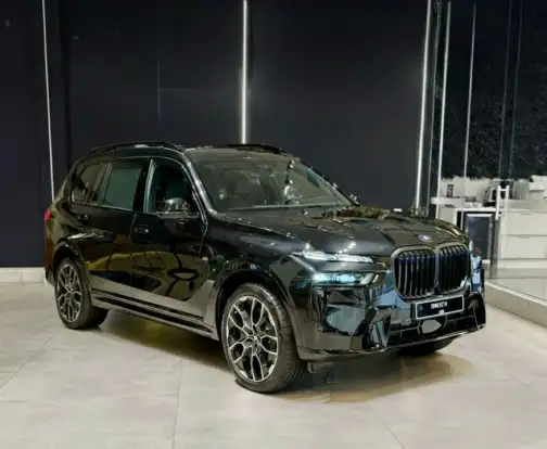 BMW-X7-2025