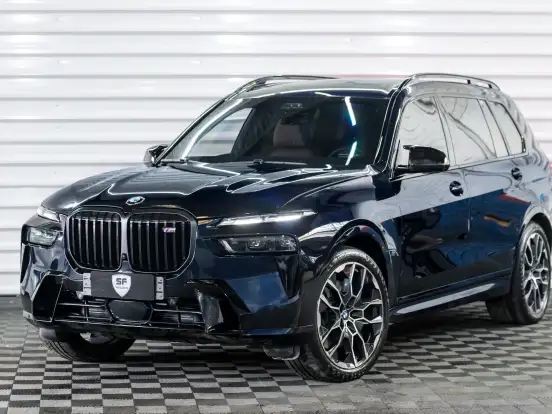 BMW-X7-4.4 V8 GASOLINA M60i STEPTRONIC BMW-X7-2023