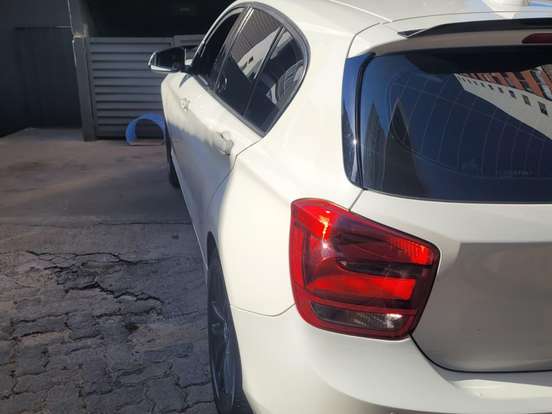 BMW-116i-1.6 16V TURBO GASOLINA 4P AUTOMÁTICO BMW-116i-2013