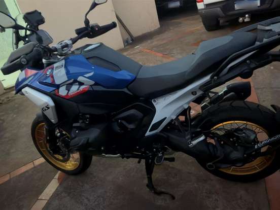 BMW-R 1300 GS TROPHY BMW-R 1300 GS TROPHY-2025