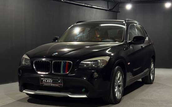 BMW-X1-2011