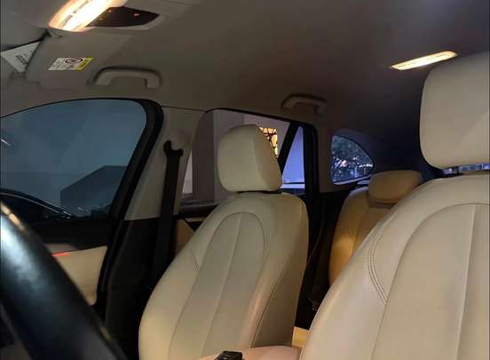 BMW-X1-2019