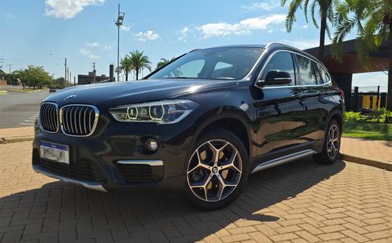 BMW X1 2.0 16V TURBO ACTIVEFLEX SDRIVE20I X-LINE 4P AUTOMÁTICO