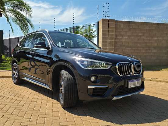 BMW-X1-2.0 16V TURBO ACTIVEFLEX SDRIVE20I X-LINE 4P AUTOMÁTICO BMW-X1-2019