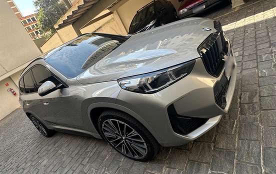 BMW-X1-2024