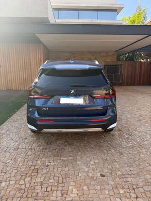 BMW-X1-2024
