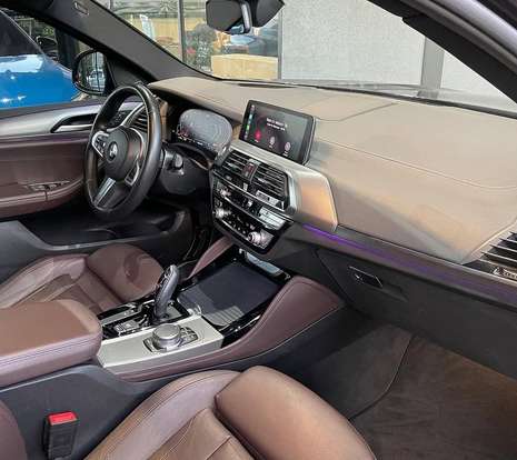 BMW-X4-2020